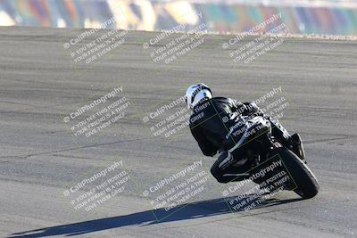 media/Jan-08-2022-SoCal Trackdays (Sat) [[1ec2777125]]/Bowl Backside (135pm)/